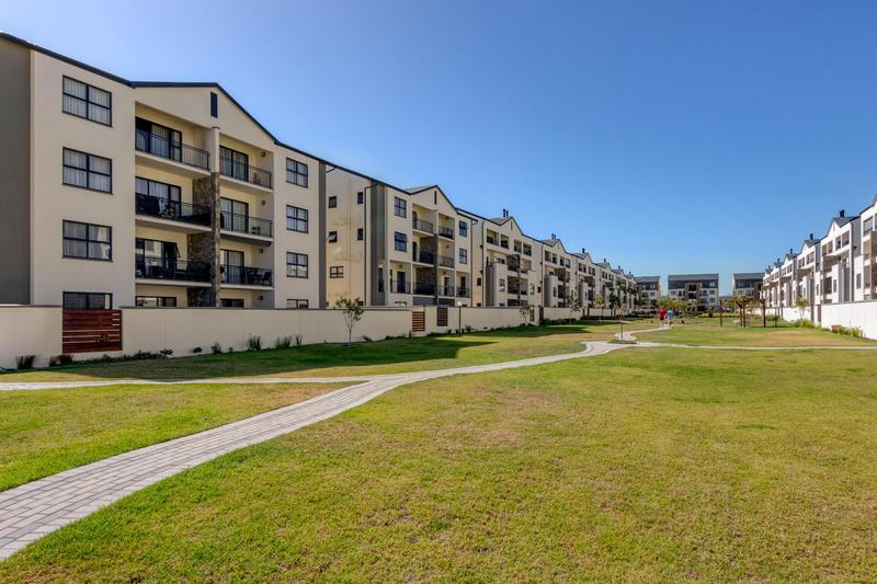 To Let 1 Bedroom Property for Rent in The Huntsman Western Cape